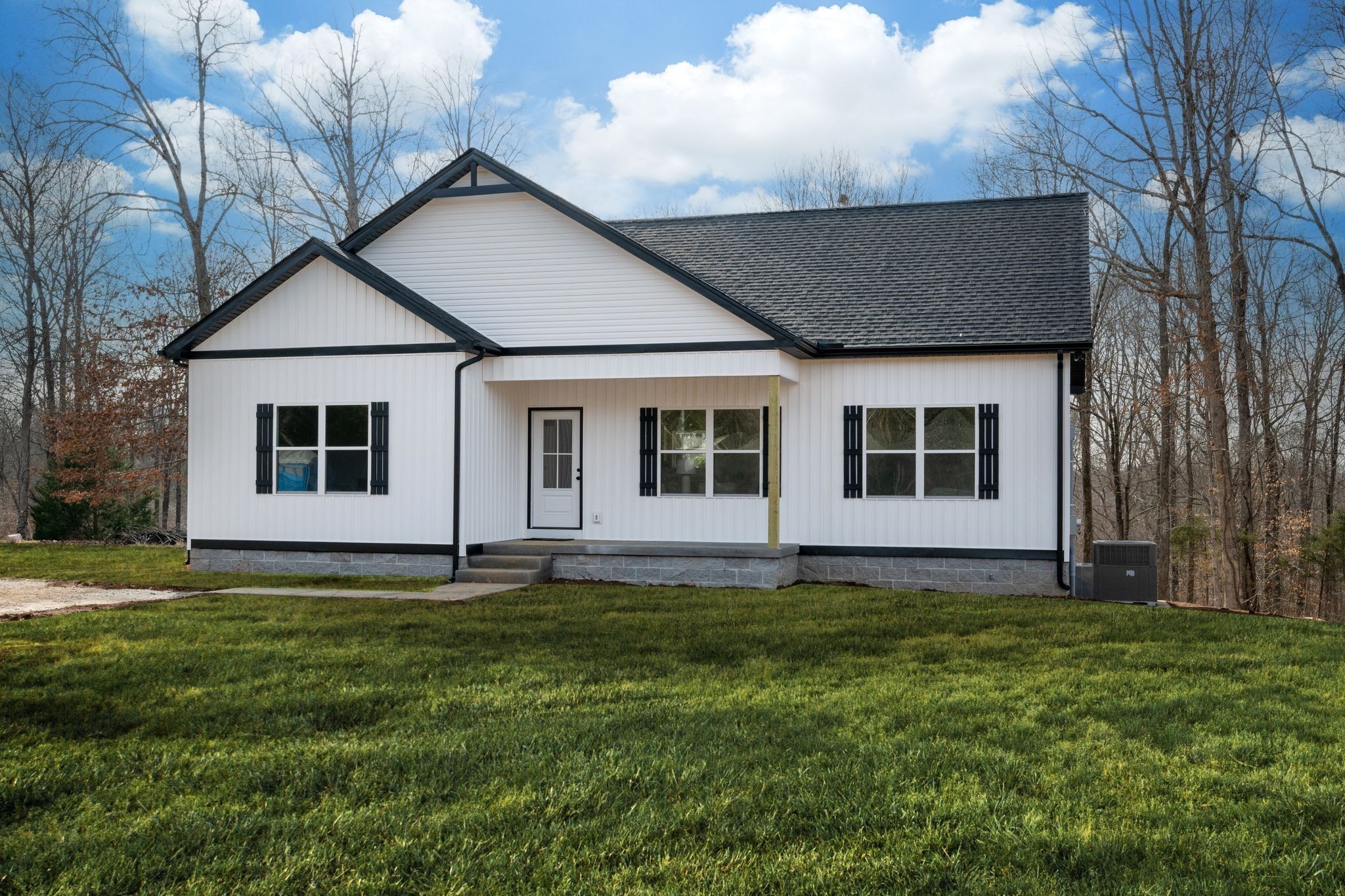 3033 Bowker Road Charlotte TN 37036