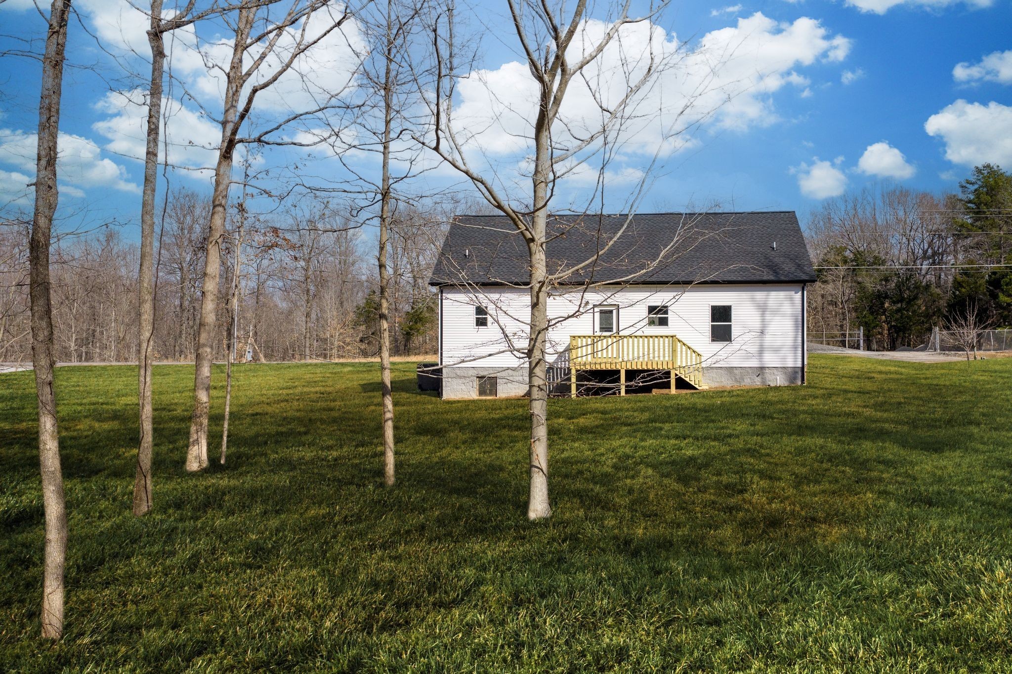 3033 Bowker Road Charlotte TN 37036