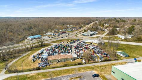 34 Woodbury Highway Manchester TN 37355