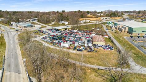 34 Woodbury Highway Manchester TN 37355