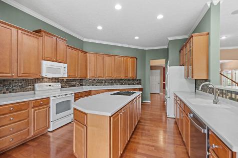 1033 Queens Place Spring Hill TN 37174