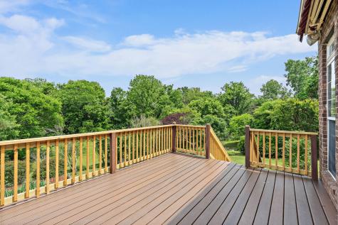 1033 Queens Place Spring Hill TN 37174