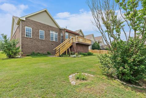 1033 Queens Place Spring Hill TN 37174