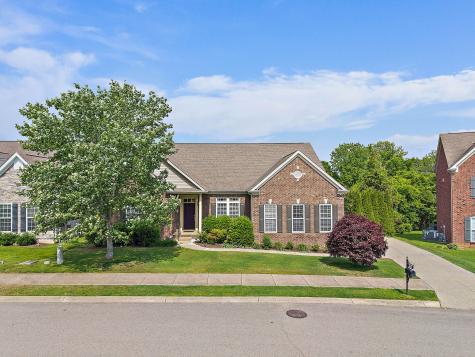 1033 Queens Place Spring Hill TN 37174