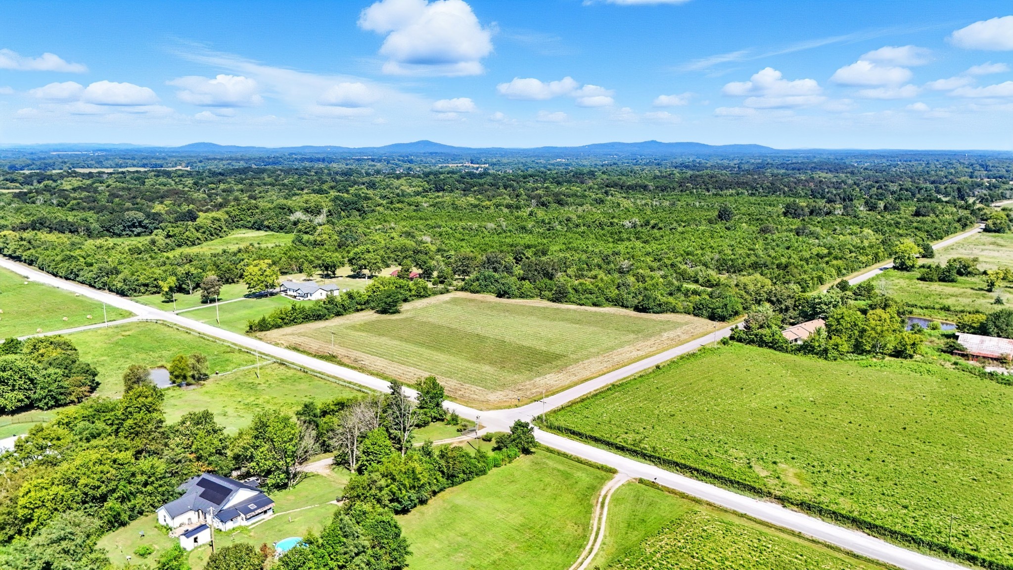 790 Squire Hall Road Bell Buckle TN 37020