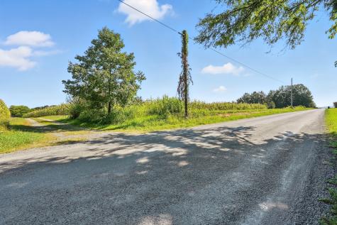 790 Squire Hall Road Bell Buckle TN 37020