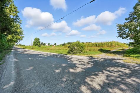 790 Squire Hall Road Bell Buckle TN 37020