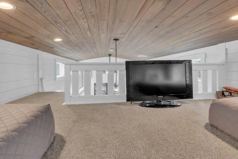 672 Waters Edge Way Tracy City TN 37387