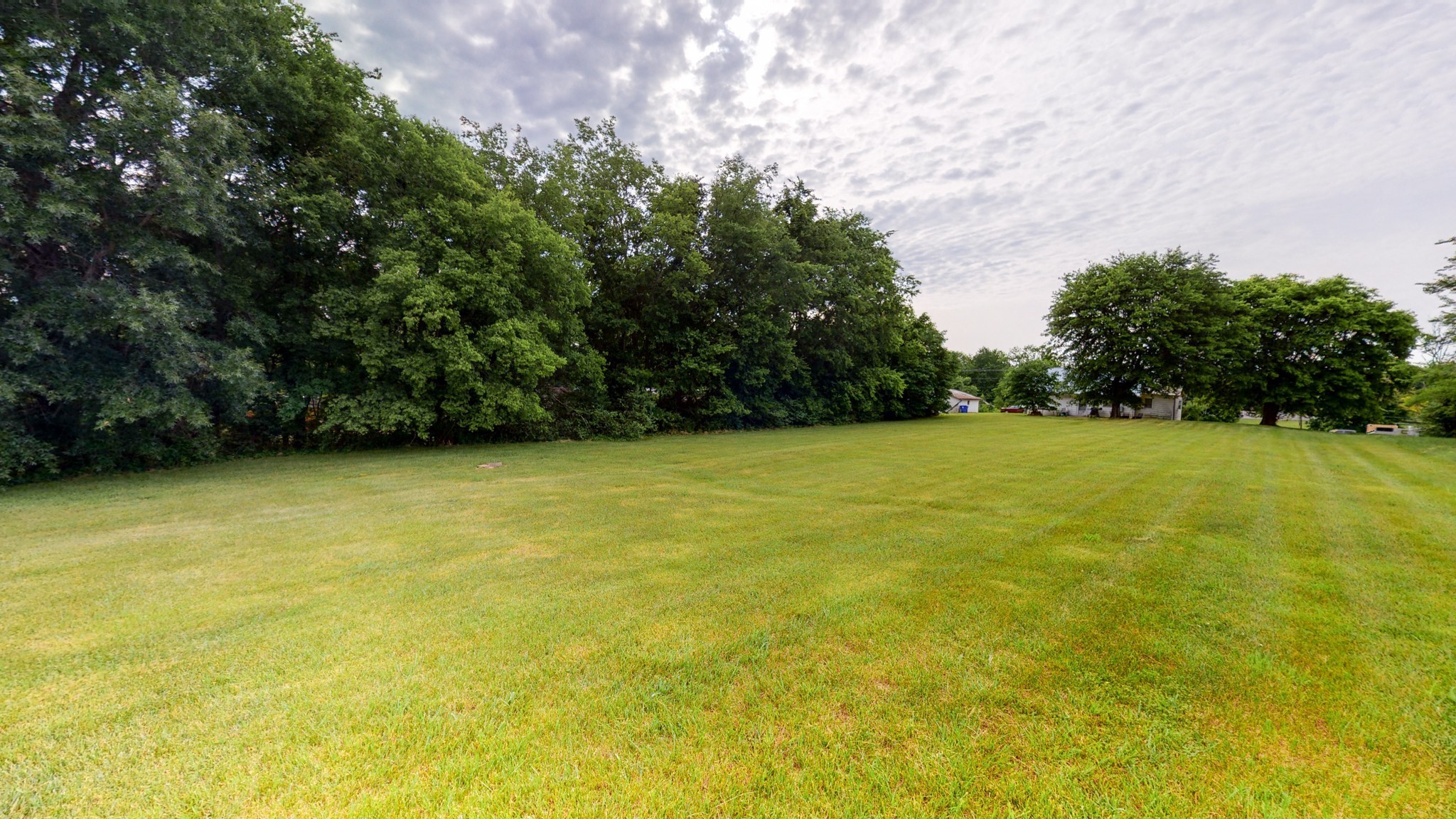 2811 Highway 31, W White House TN 37188