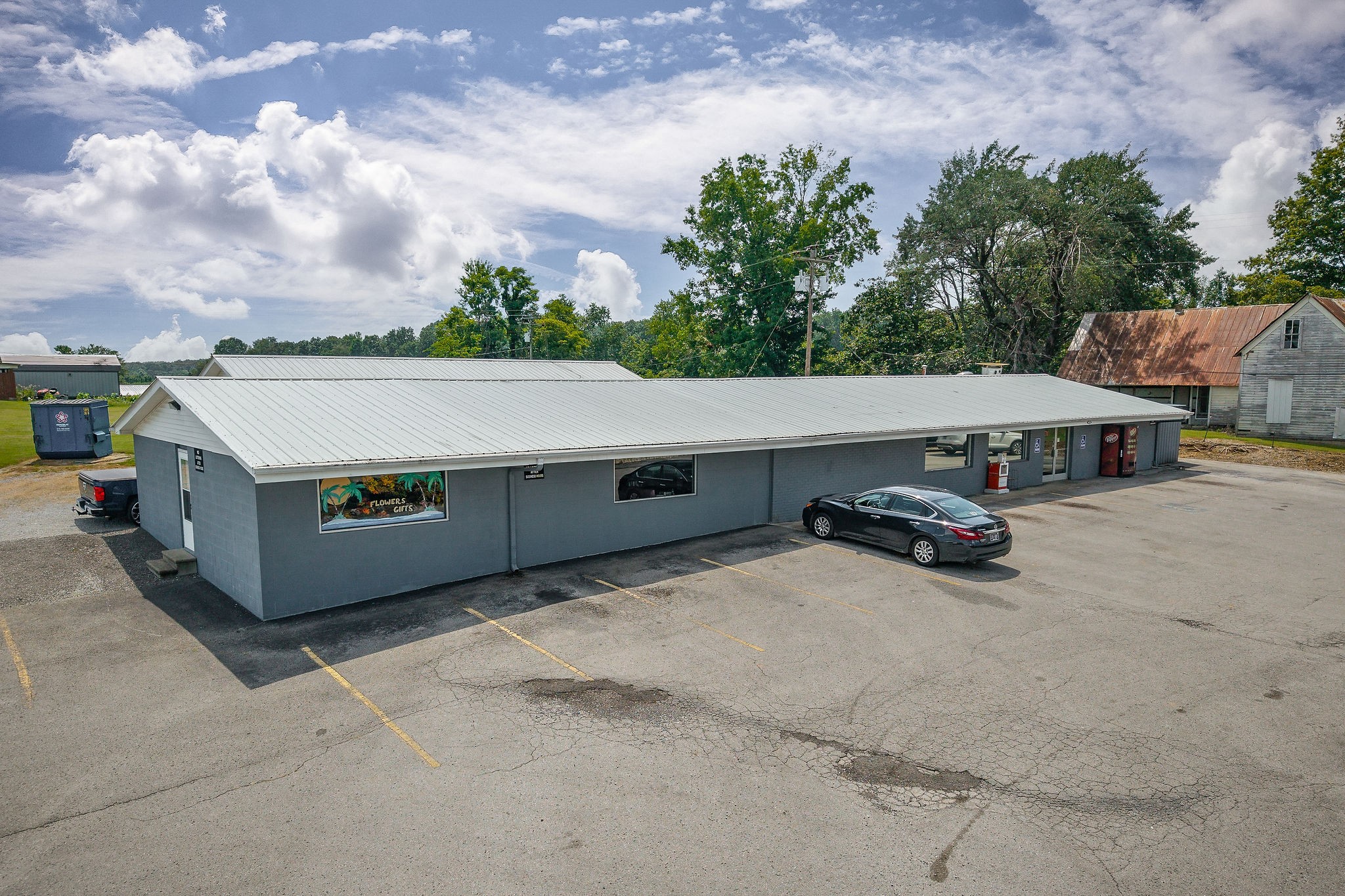 5305 Old Nashville Highway Mcminnville TN 37110