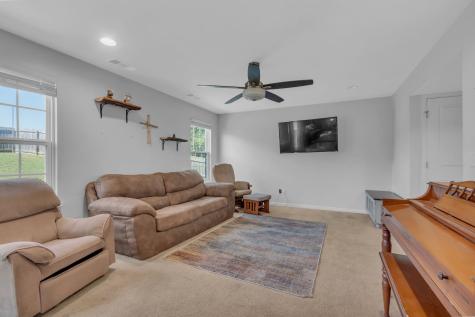 2900 Cherry Point Lane Columbia TN 38401