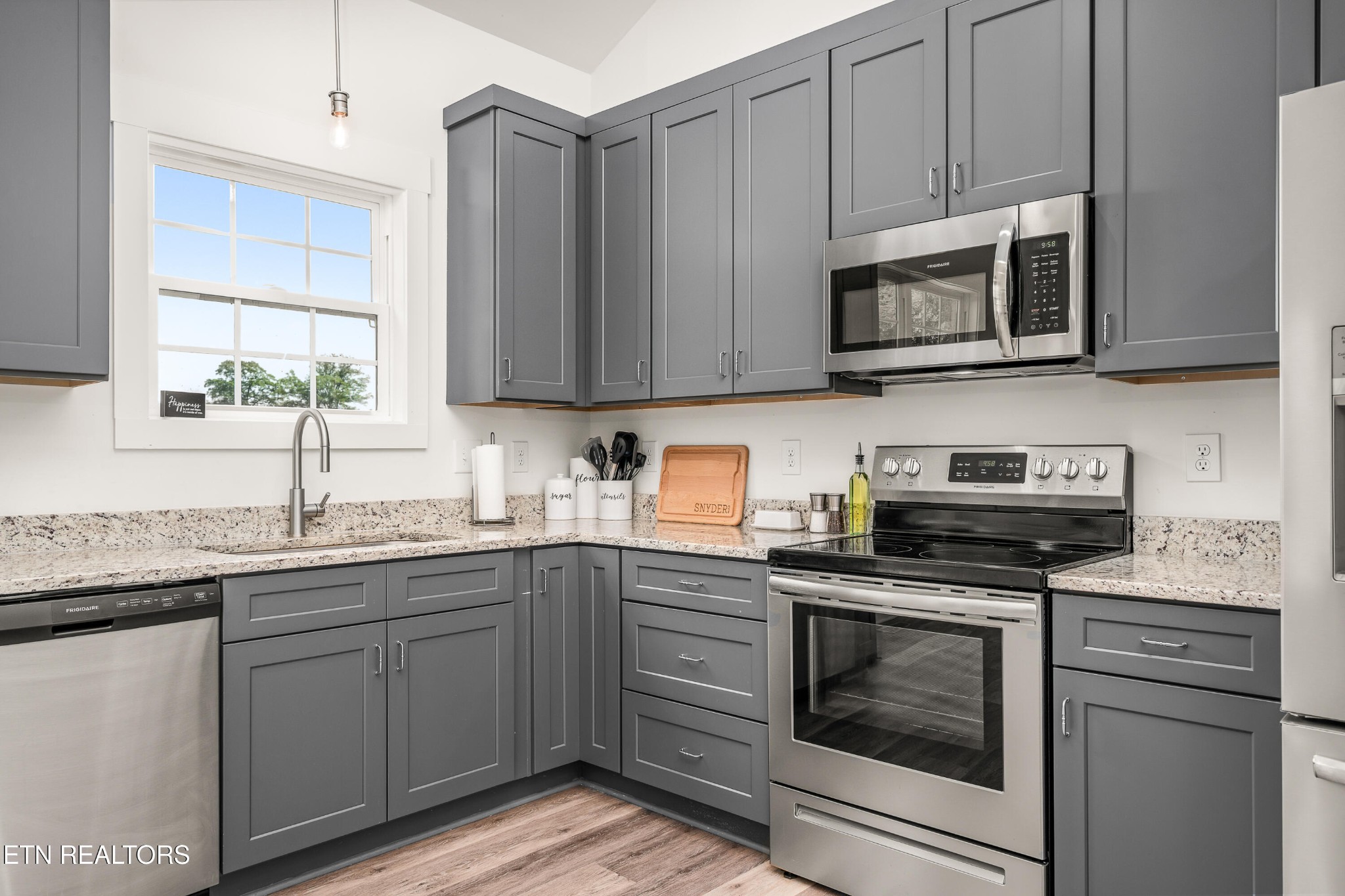 425 Royal Drive Rock Island TN 38581