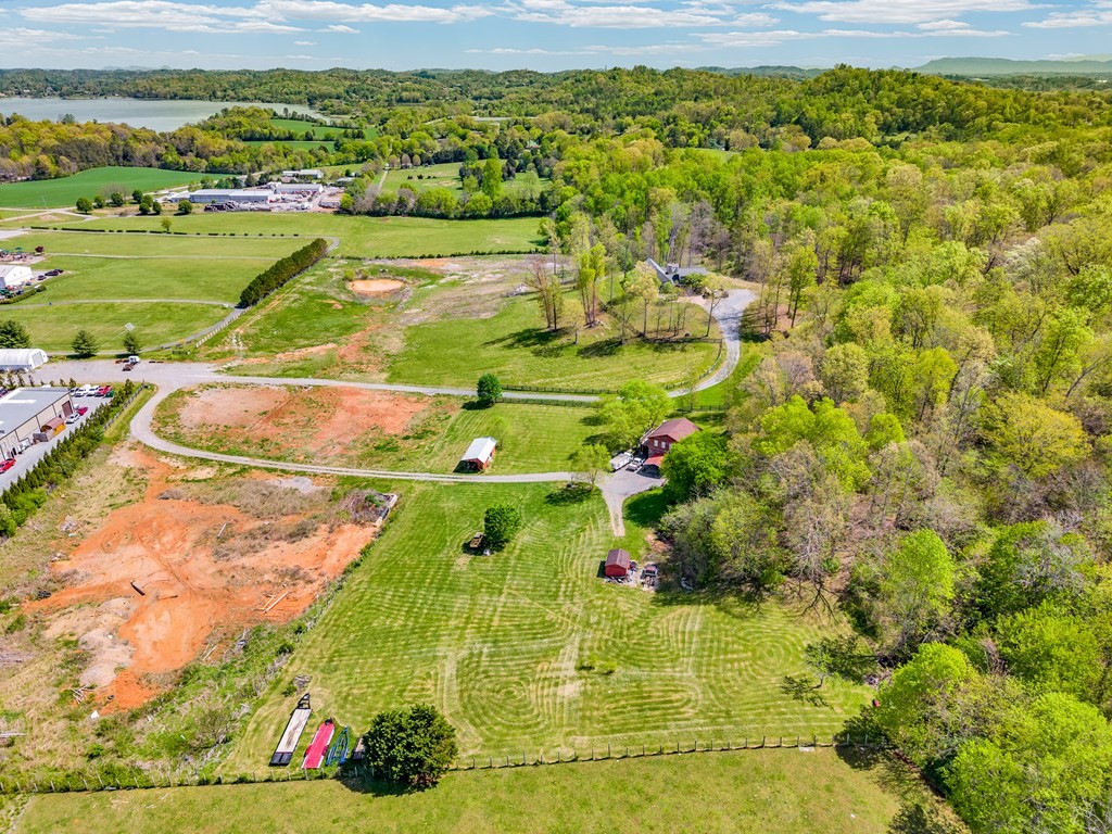 3635 Louisville Road Louisville TN 37777