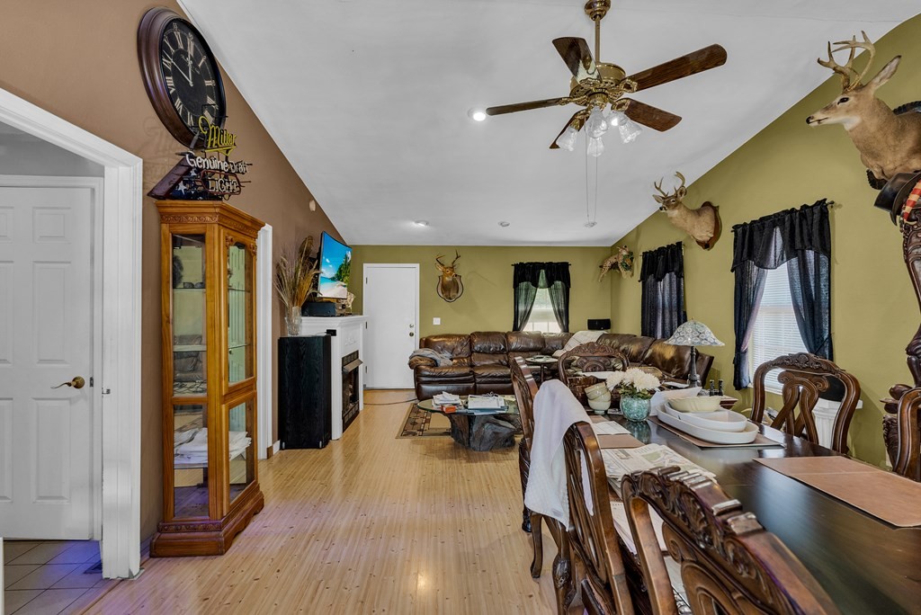 3635 Louisville Road Louisville TN 37777