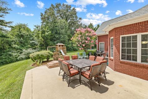 992 Stonebridge Circle Cookeville TN 38501