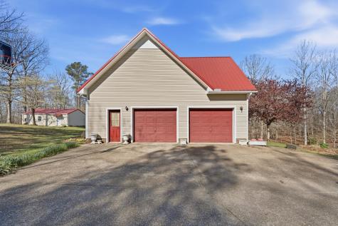 91 Whispering Oaks Street Summertown TN 38483