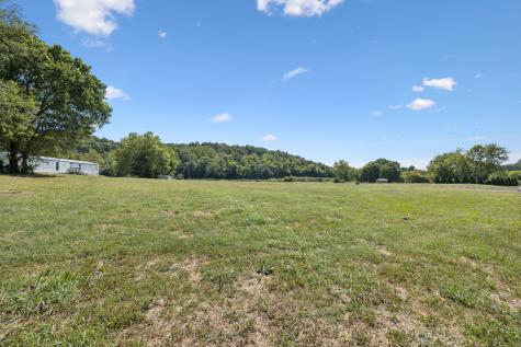 4828 Harpeth Peytonsville Road Thompsons Station TN 37179