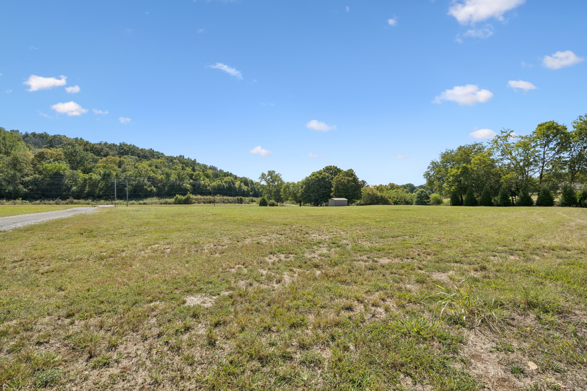 4828 Harpeth Peytonsville Road Thompsons Station TN 37179
