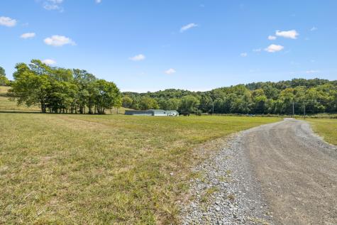 4828 Harpeth Peytonsville Road Thompsons Station TN 37179