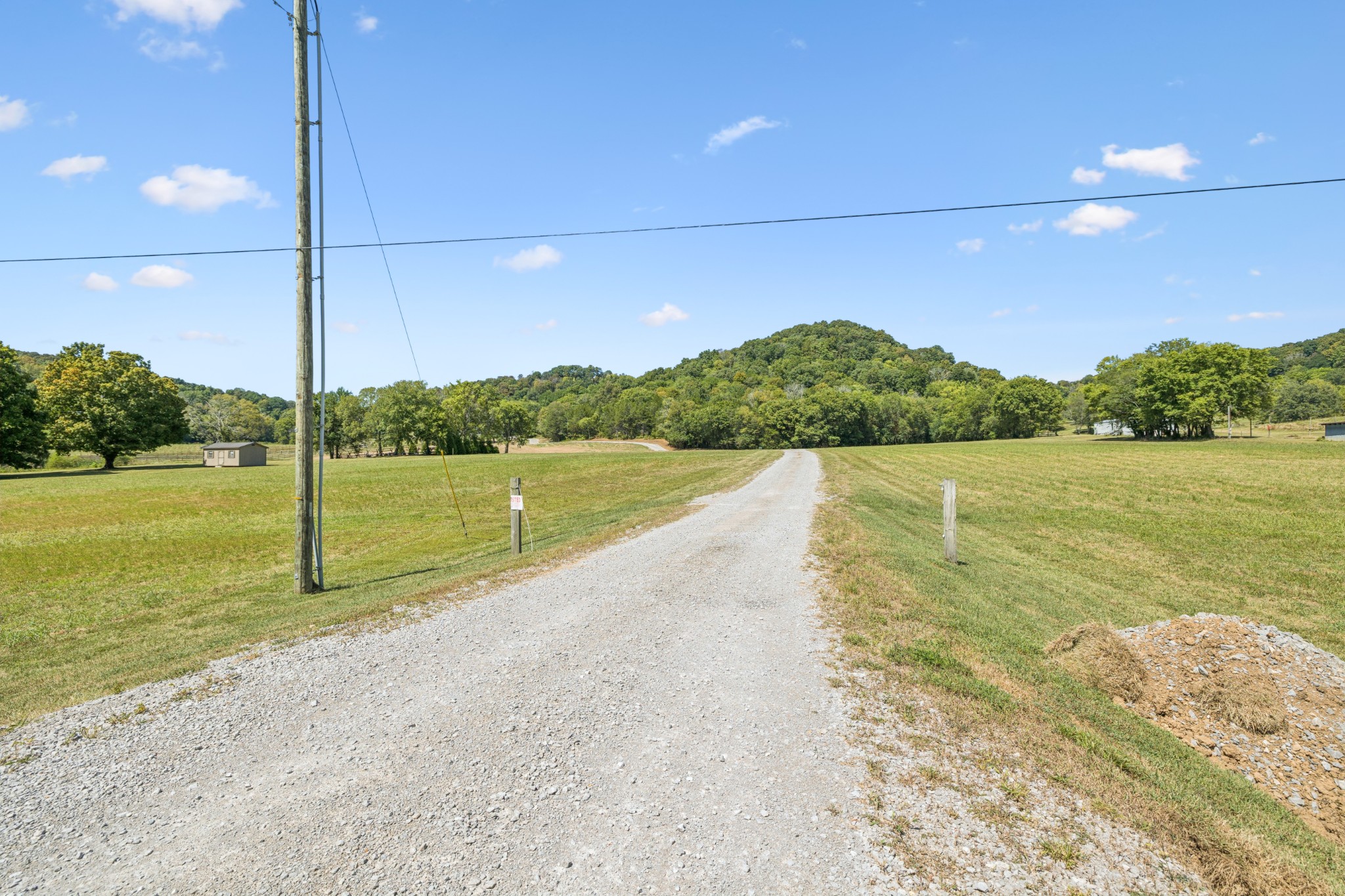 4828 Harpeth Peytonsville Road Thompsons Station TN 37179