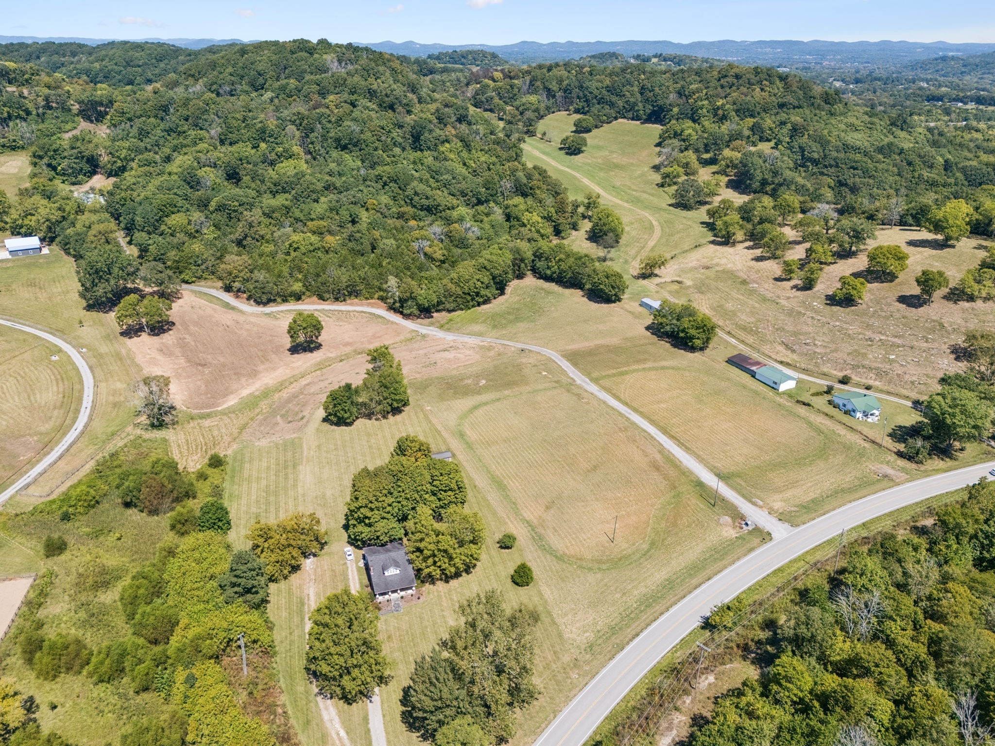 4828 Harpeth Peytonsville Road Thompsons Station TN 37179