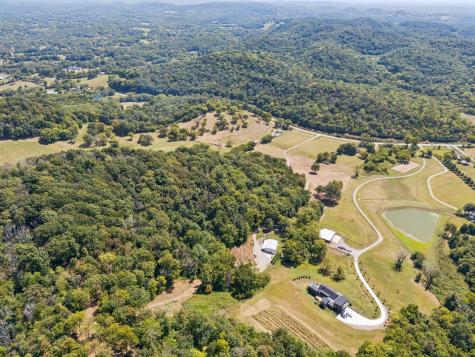 4828 Harpeth Peytonsville Road Thompsons Station TN 37179