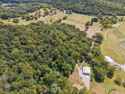 4828 Harpeth Peytonsville Road Thompsons Station TN 37179