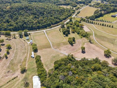 4828 Harpeth Peytonsville Road Thompsons Station TN 37179