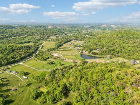 4828 Harpeth Peytonsville Road Thompsons Station TN 37179