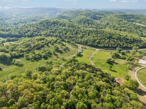 4828 Harpeth Peytonsville Road Thompsons Station TN 37179