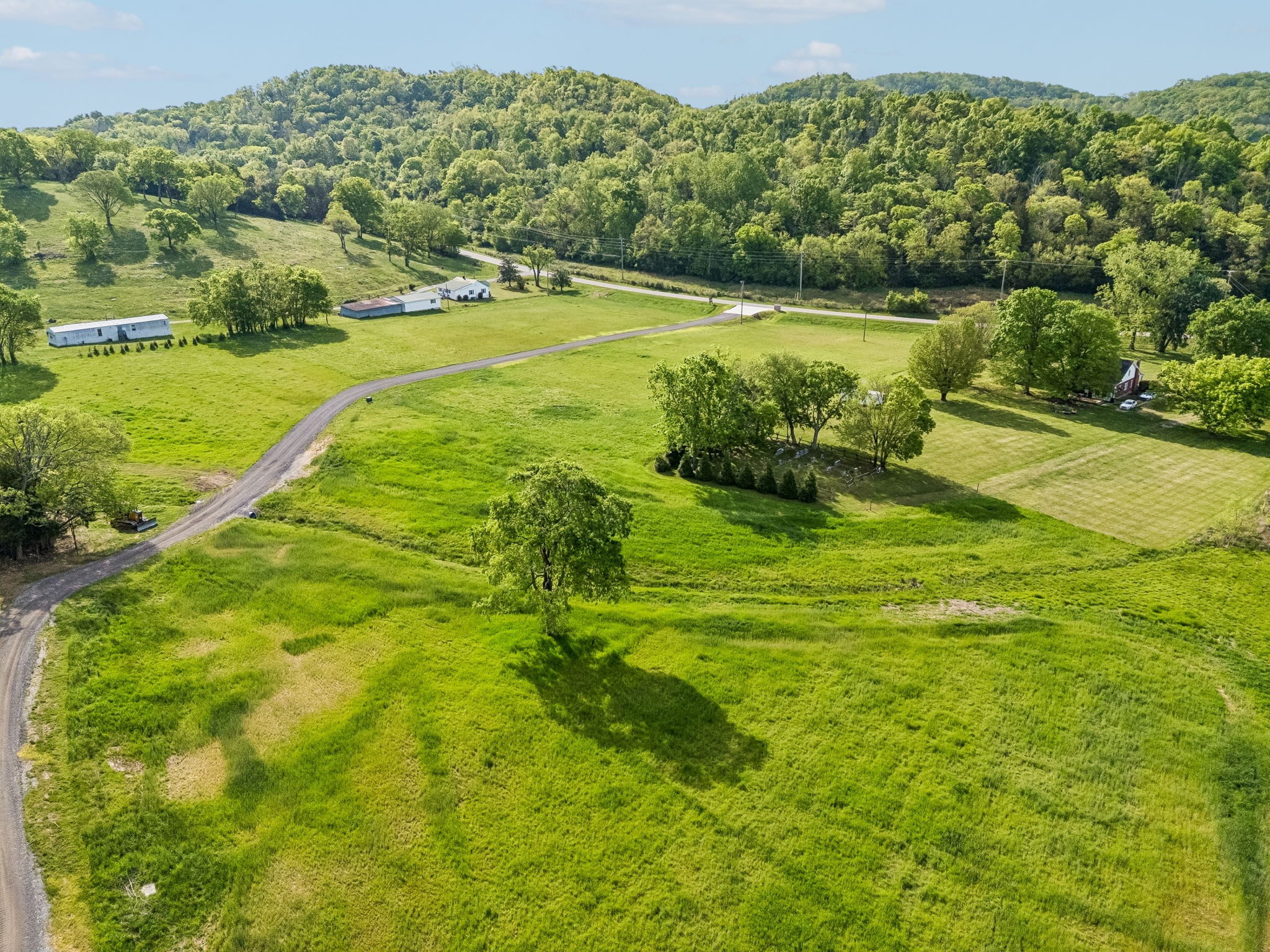 4828 Harpeth Peytonsville Road Thompsons Station TN 37179