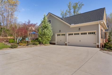 9347 Bronze Branch Lane Apison TN 37302