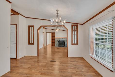 5350 J D Burlison Jr Lane Centerville TN 37033