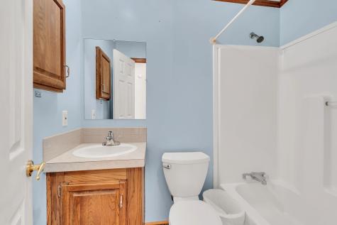 5350 J D Burlison Jr Lane Centerville TN 37033