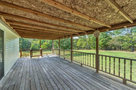 5350 J D Burlison Jr Lane Centerville TN 37033