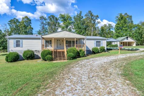 5350 J D Burlison Jr Lane Centerville TN 37033
