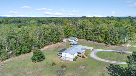 5350 J D Burlison Jr Lane Centerville TN 37033