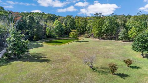 5350 J D Burlison Jr Lane Centerville TN 37033