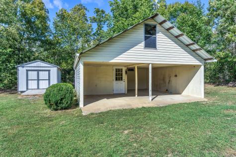 5350 J D Burlison Jr Lane Centerville TN 37033
