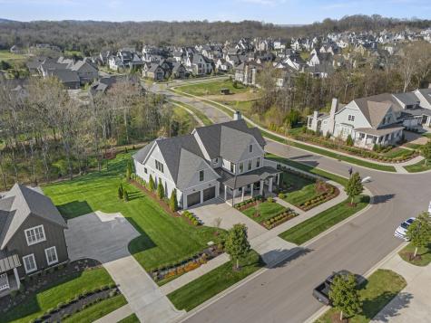 8744 Belladonna Drive College Grove TN 37046