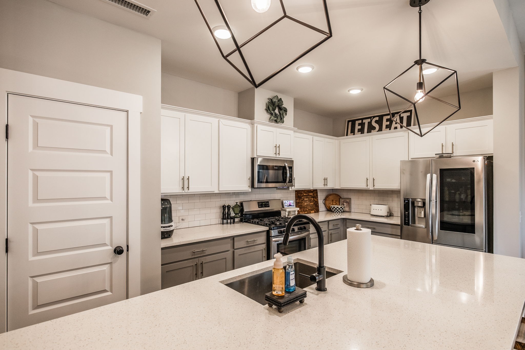 210 Woodhall Court White House TN 37188