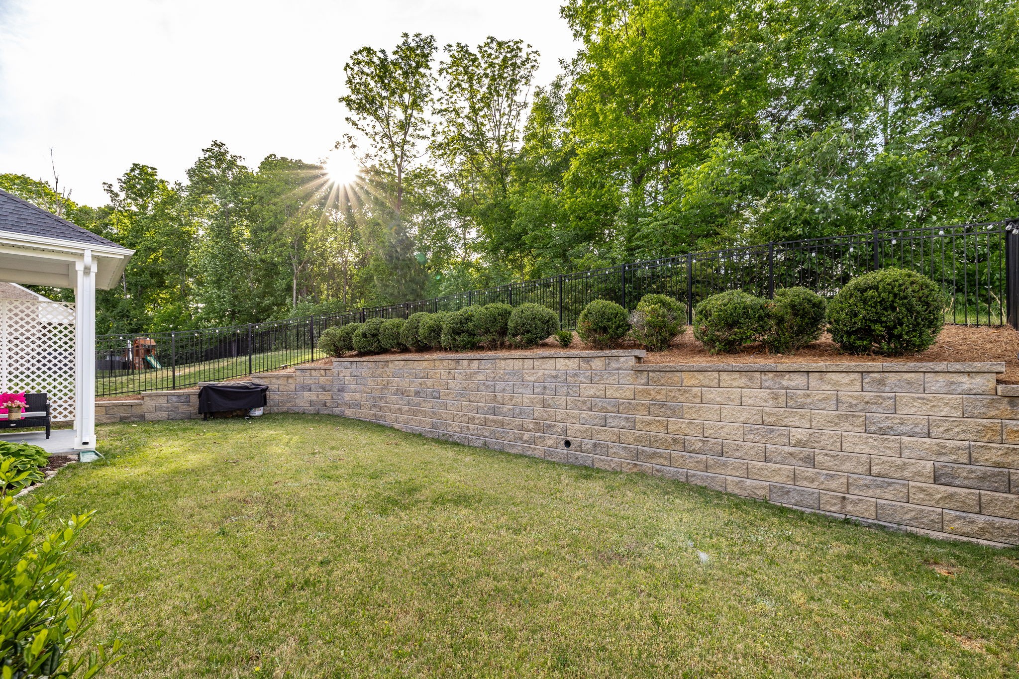 210 Woodhall Court White House TN 37188