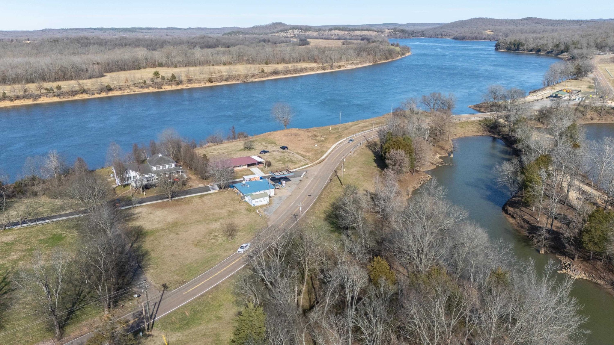 0 Water Street Clifton TN 38425