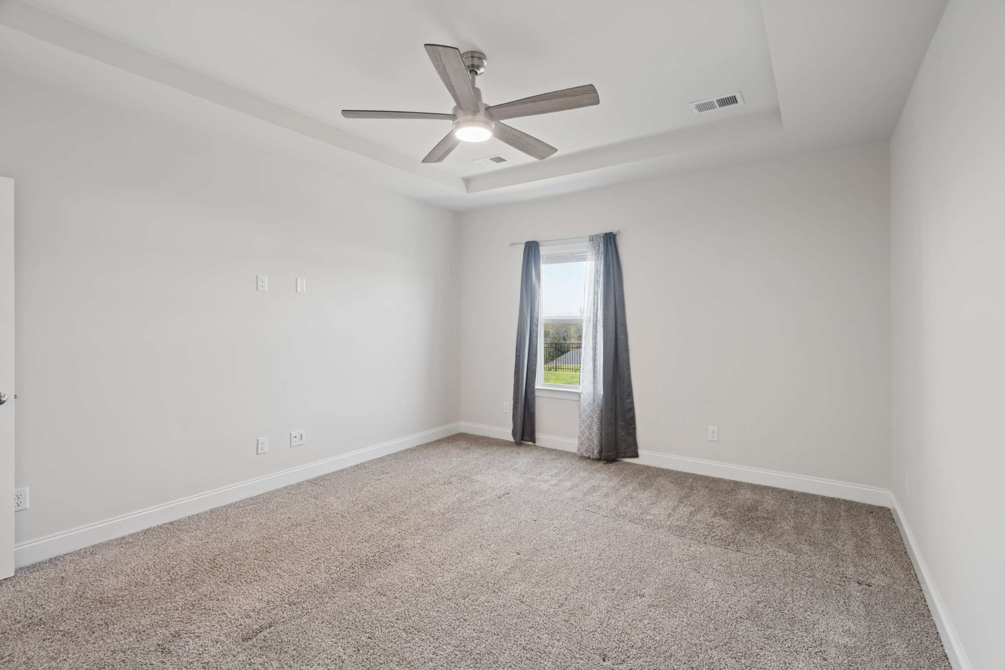 1237 Dutch Peak Lebanon TN 37090