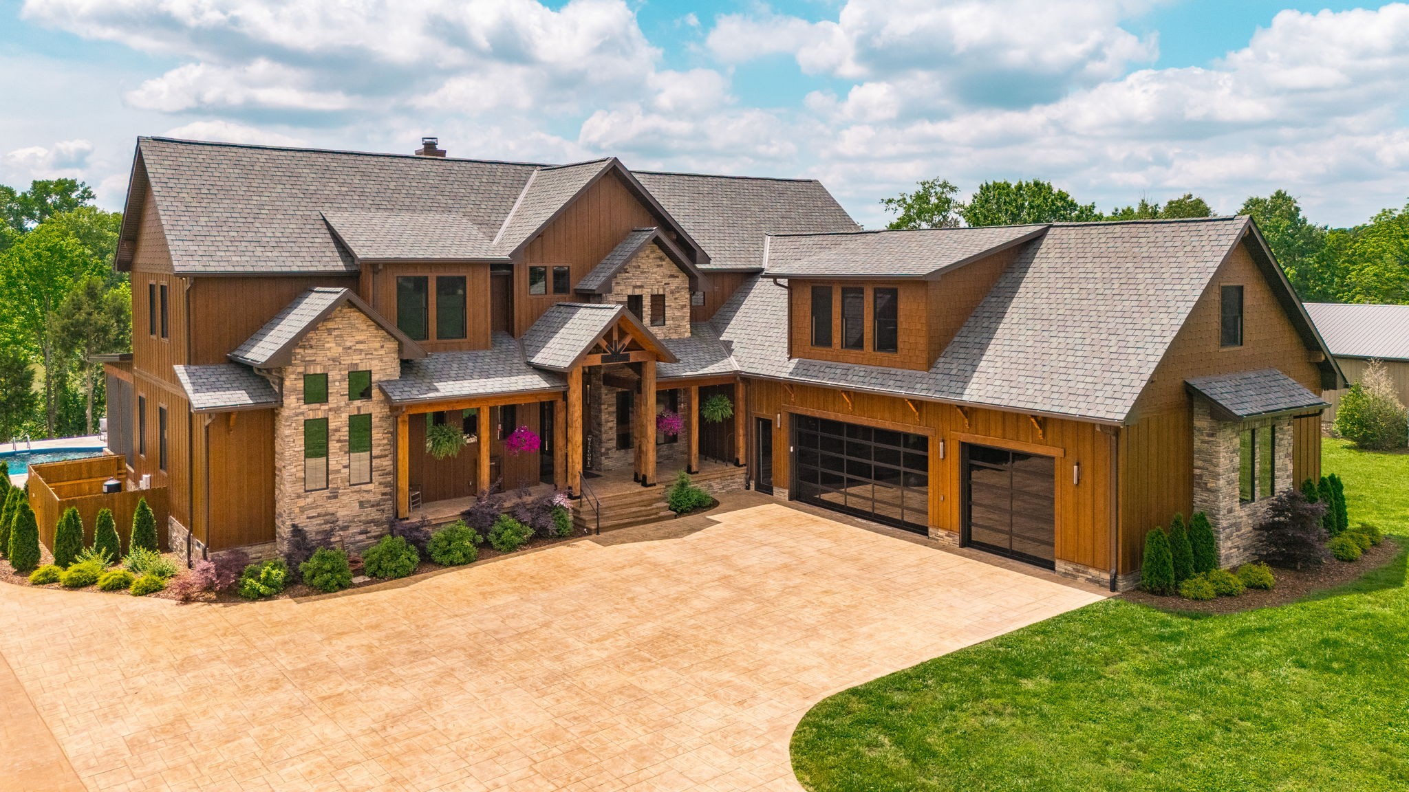 324 Lakeview Road Gallatin TN 37066