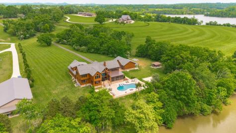 324 Lakeview Road Gallatin TN 37066