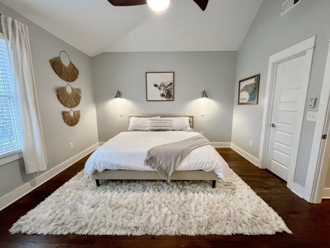 2010 Benjamin Street Nashville TN 37206
