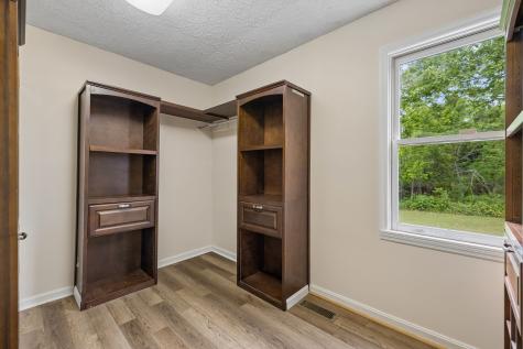 1397 Blue Creek Road, E Waverly TN 37185