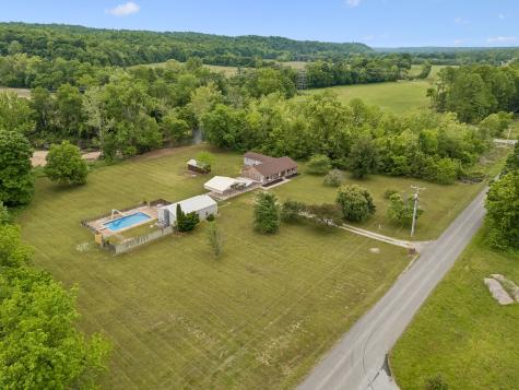 1397 Blue Creek Road, E Waverly TN 37185