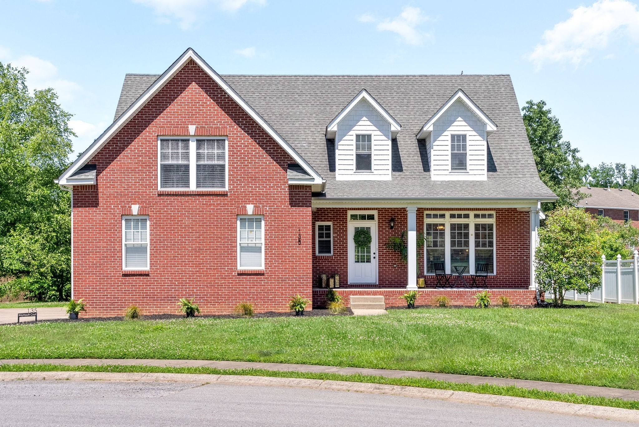 135 Weymouth Court Clarksville TN 37043